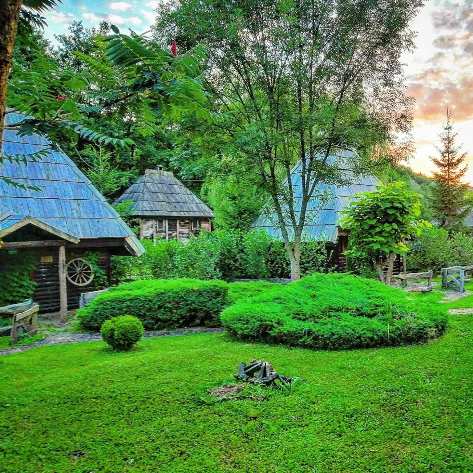 Hotel Kraljevsko Selo Kotromanicevo à Doboj Extérieur photo